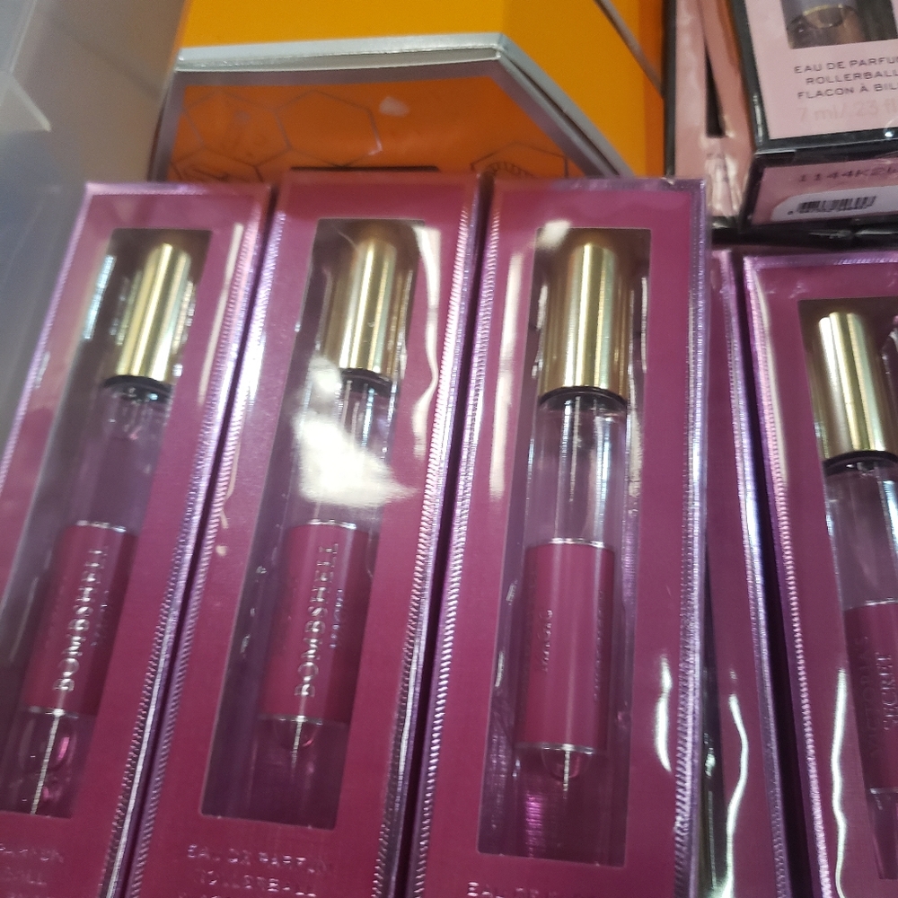 Victoria's Secret Bombshell Magic Rollerballs